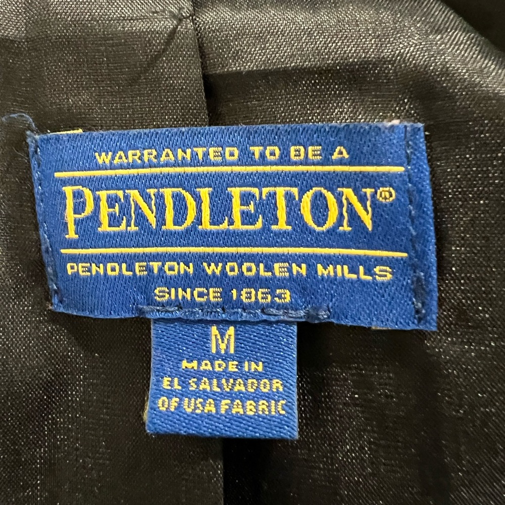 Pendleton wool zip front jacket. - Picture 7 of 8